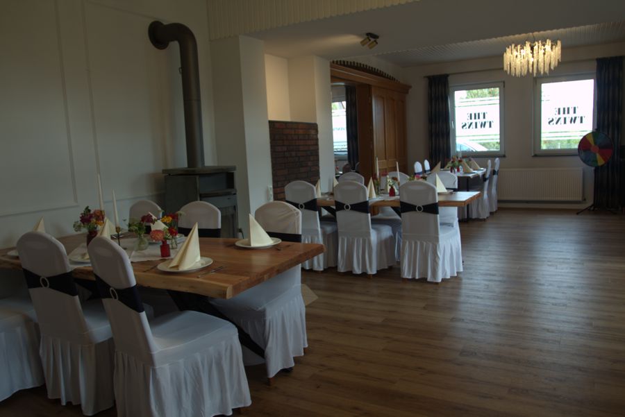 Twins Event und Pension Event- und Tagungsraum bis 200 Personen Twins Event und Pension